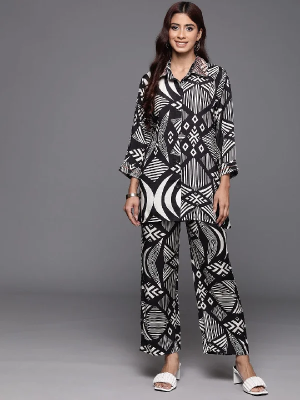 Varanga Women Abstract Printed Embellished Co-Ord Set