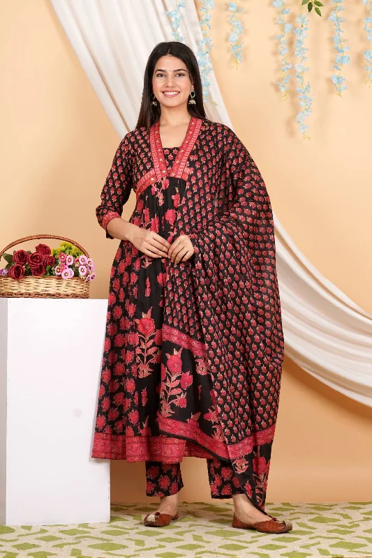 Varanga Women Floral Printed Embellished Panelled Anarkali Kurta Paired With Printed Bottom And Dupatta