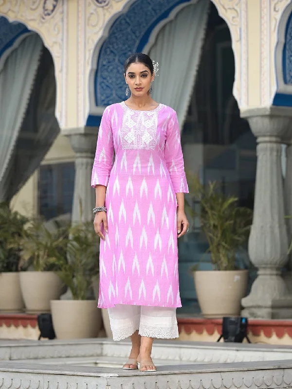 Varanga Women Pink Three-Quarter Sleeve Straight Kurta